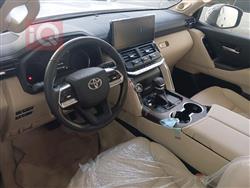 تۆیۆتا لاند کروزەر